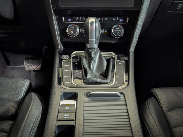 Volkswagen Passat B8 с пробегом 2018 года, цена 2 099 500 рублей, 169000 км, седан, Автокод Объявления
