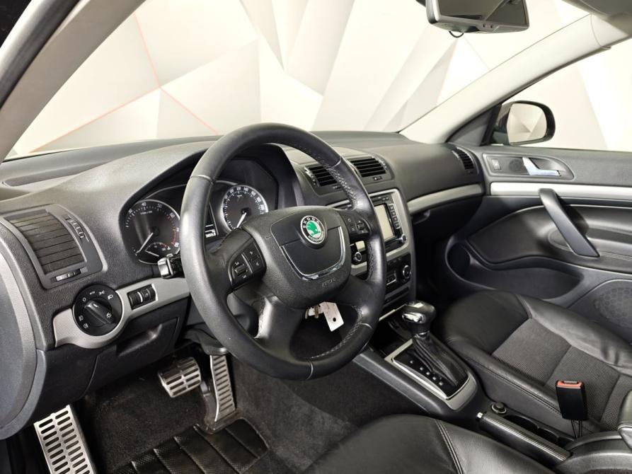 Skoda Octavia II (A5) Рестайлинг Москва  - изображение 18