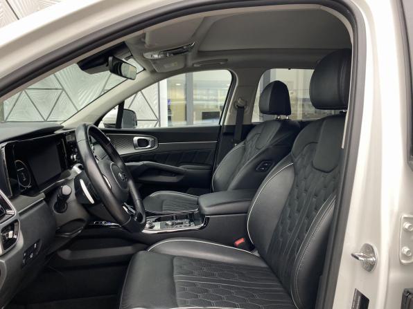 Kia Sorento IV с пробегом 2021 года, цена 4 649 000 рублей, 93900 км, внедорожник, Автокод Объявления
