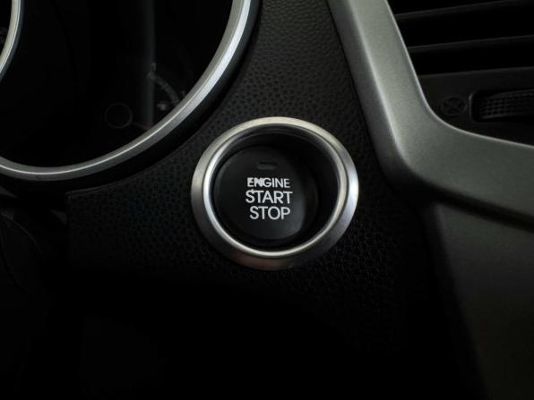 Kia Venga I с пробегом 2011 года, цена 880 000 рублей, 125000 км, минивэн, Автокод Объявления