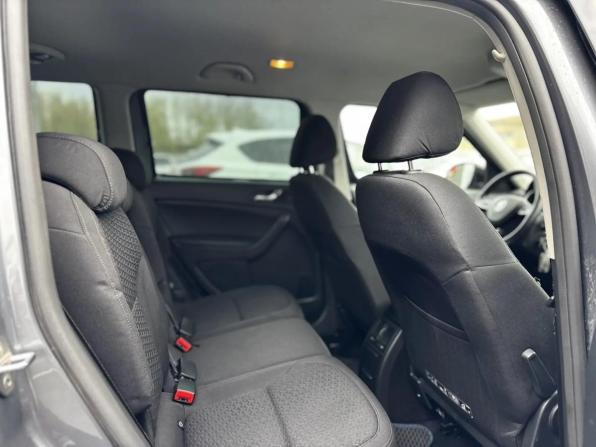 Skoda Yeti I Рестайлинг с пробегом 2018 года, цена 1 730 000 рублей, 135240 км, внедорожник, Автокод Объявления