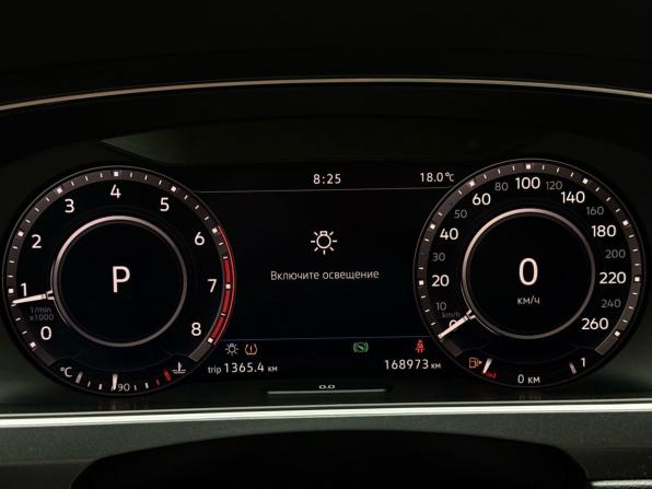 Volkswagen Tiguan II с пробегом 2018 года, цена 2 649 000 рублей, 168973 км, внедорожник, Автокод Объявления