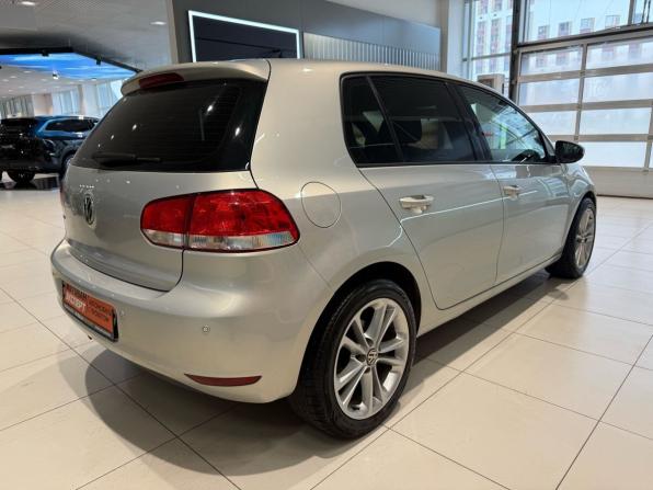 Volkswagen Golf VI с пробегом 2011 года, цена 949 000 рублей, 105240 км, хэтчбек, Автокод Объявления