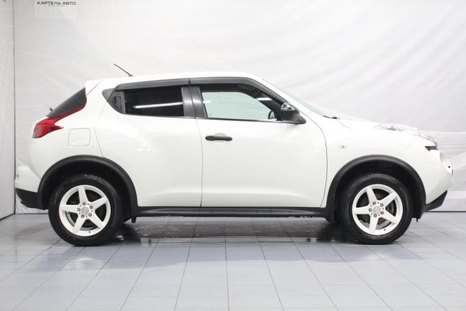 Nissan Juke I с пробегом 2011 года, цена 899 000 рублей, 175441 км, внедорожник, Автокод Объявления