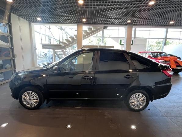 Lada (ВАЗ) Granta I Рестайлинг с пробегом 2024 года, цена 934 000 рублей, 43806 км, лифтбек, Автокод Объявления