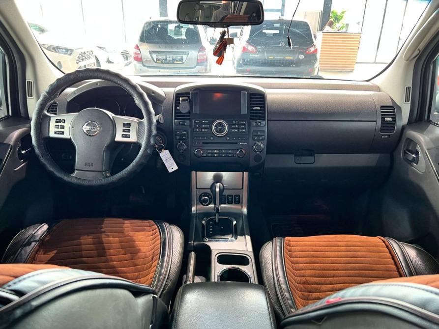 Nissan Navara (Frontier) III (D40) Рестайлинг Оренбург  - изображение 16