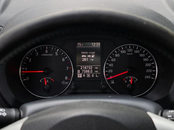 Nissan X-Trail II Рестайлинг с пробегом 2011 года, цена 1 070 000 рублей, 218723 км, внедорожник, Автокод Объявления