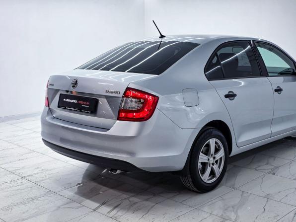 Skoda Rapid I с пробегом 2016 года, цена 1 199 000 рублей, 87443 км, лифтбек, Автокод Объявления