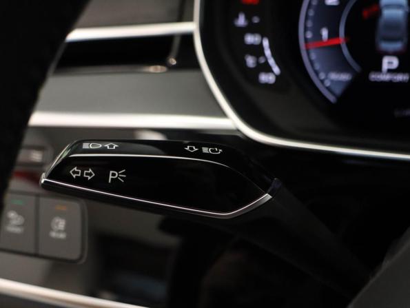 Audi A8 IV (D5) с пробегом 2019 года, цена 7 389 000 рублей, 28840 км, седан, Автокод Объявления