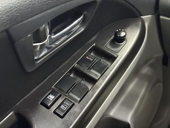 Suzuki SX4 I (Classic) Рестайлинг с пробегом 2011 года, цена 765 000 рублей, 201960 км, хэтчбек, Автокод Объявления
