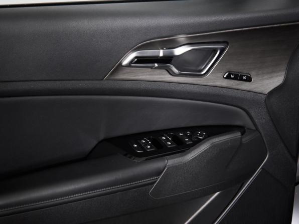 Kia Sportage V с пробегом 2023 года, цена 3 775 000 рублей, 56237 км, внедорожник, Автокод Объявления