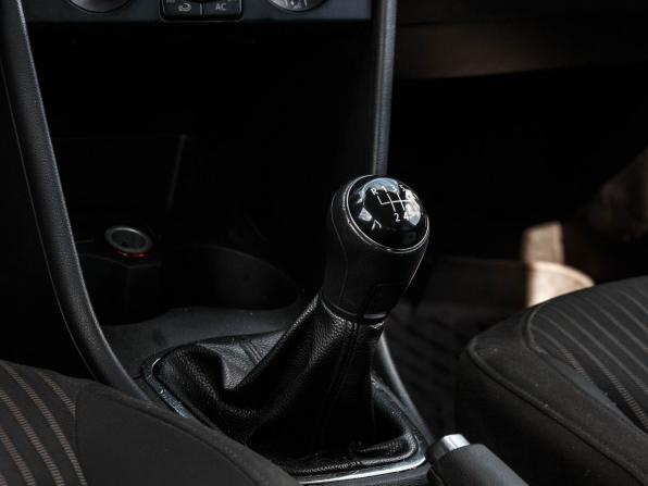 Volkswagen Polo V с пробегом 2011 года, цена 570 000 рублей, 252804 км, седан, Автокод Объявления