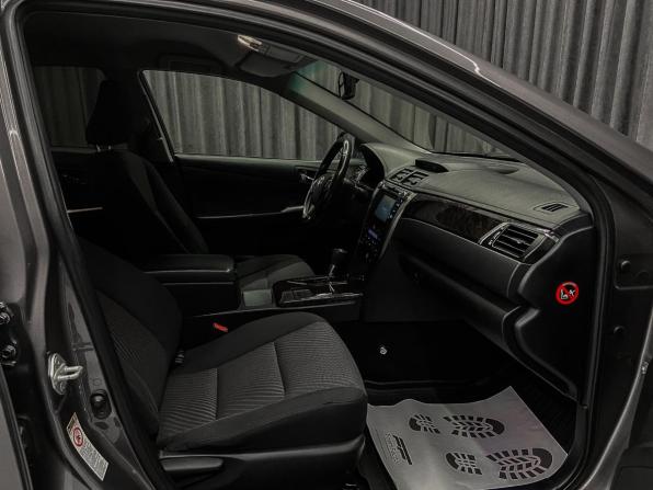 Toyota Camry VII (XV50) Рестайлинг с пробегом 2015 года, цена 1 590 000 рублей, 177000 км, седан, Автокод Объявления