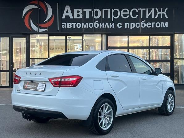 Lada (ВАЗ) Vesta I с пробегом 2021 года, цена 1 055 000 рублей, 133723 км, седан, Автокод Объявления