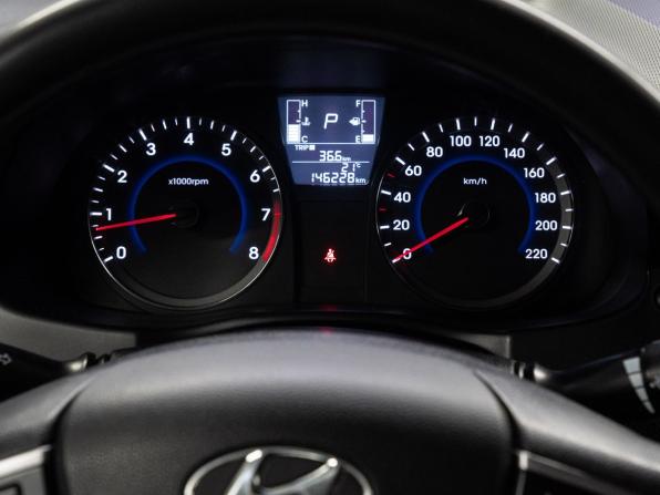 Hyundai Solaris I Рестайлинг с пробегом 2014 года, цена 850 000 рублей, 146228 км, седан, Автокод Объявления