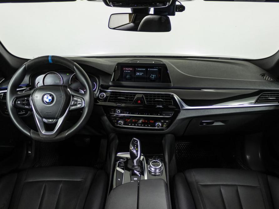BMW 5 серии VII (G30/G31/G38) Москва  - изображение 13