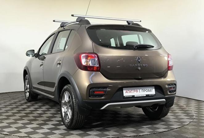 Renault Sandero II Рестайлинг с пробегом 2021 года, цена 1 495 000 рублей, 24416 км, хэтчбек, Автокод Объявления
