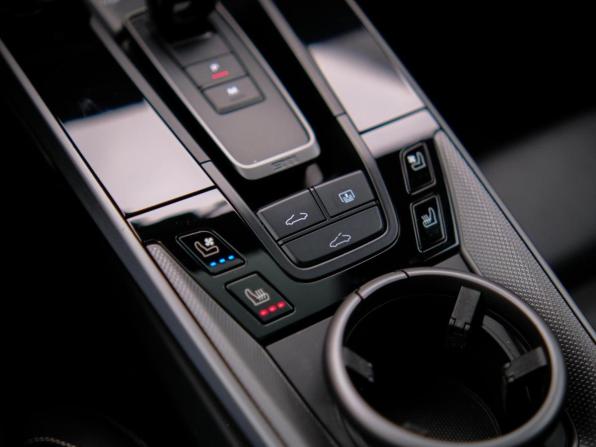 Porsche 911 VIII (992) с пробегом 2021 года, цена 17 439 000 рублей, 18871 км, купе, Автокод Объявления