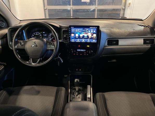 Mitsubishi Outlander III Рестайлинг 2 с пробегом 2017 года, цена 1 598 000 рублей, 269805 км, внедорожник, Автокод Объявления