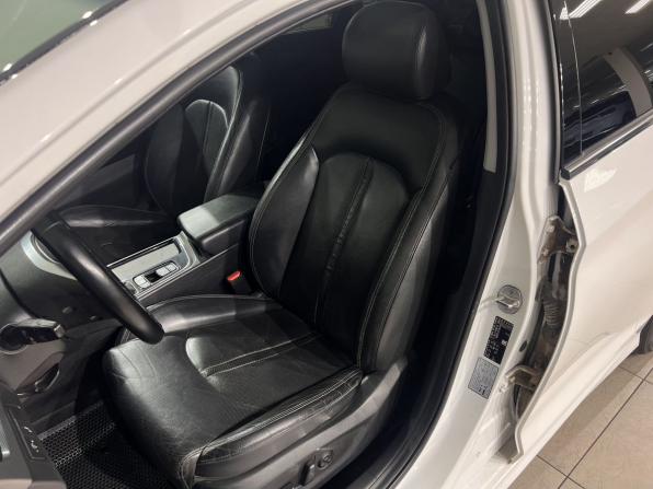 Hyundai Sonata VII (LF) Рестайлинг с пробегом 2018 года, цена 1 470 000 рублей, 240167 км, седан, Автокод Объявления