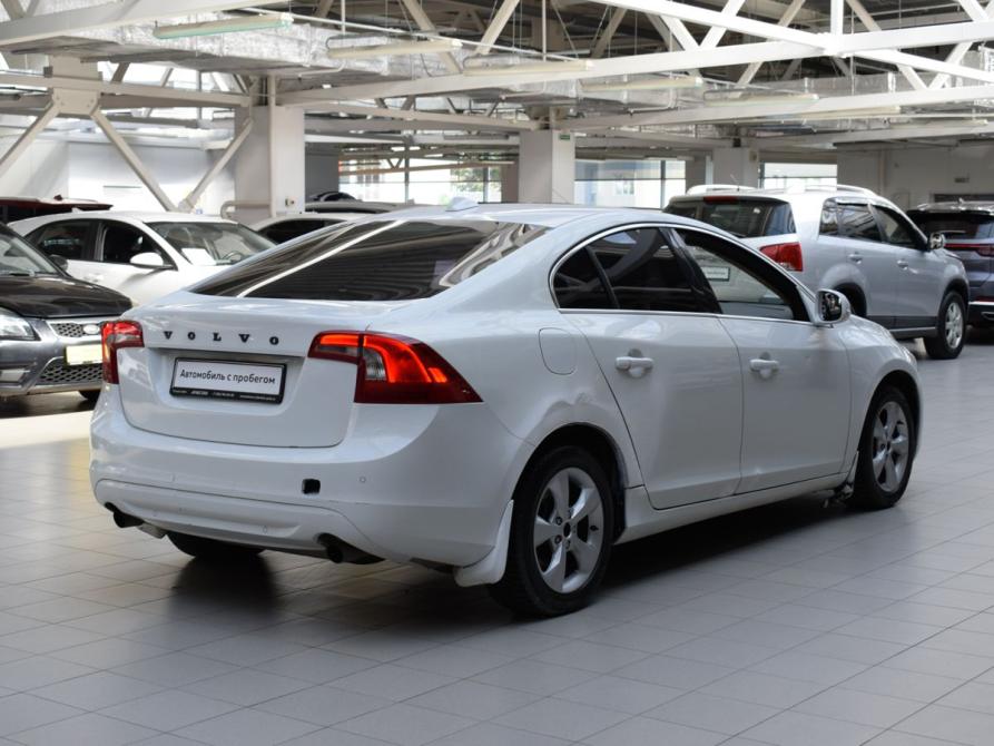 Volvo S60 II Челябинск  - изображение 7