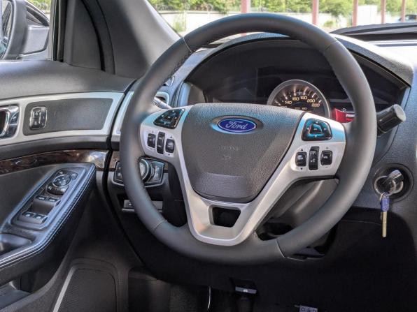 Ford Explorer V с пробегом 2014 года, цена 1 849 500 рублей, 190000 км, внедорожник, Автокод Объявления