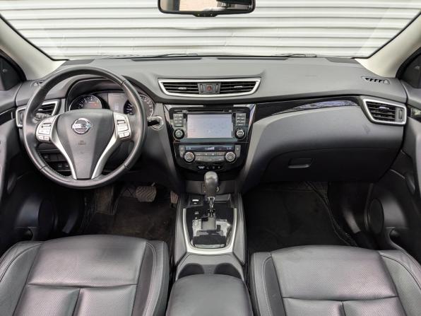 Nissan Qashqai II с пробегом 2015 года, цена 1 685 000 рублей, 110446 км, внедорожник, Автокод Объявления