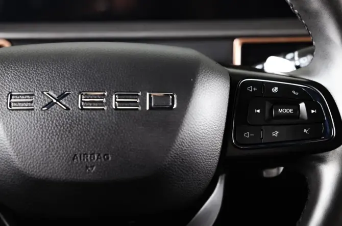 Exeed LX I Рестайлинг 2 с пробегом 2024 года, цена 2 229 000 рублей, 1750 км, внедорожник, Автокод Объявления