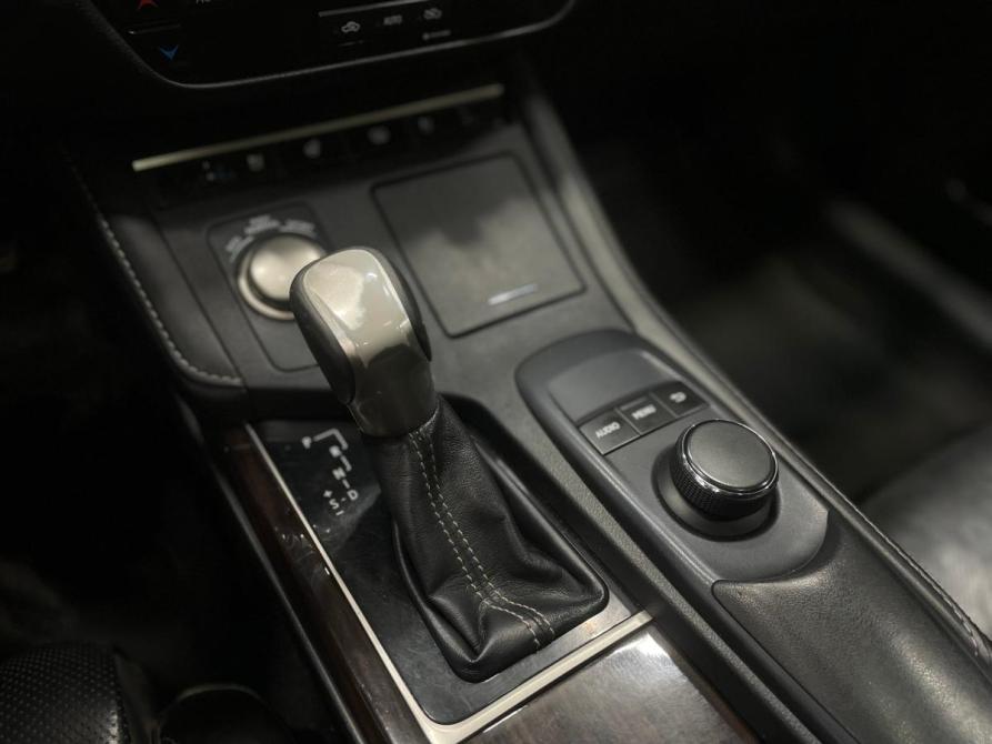 Lexus ES VI Рестайлинг Кемерово  - изображение 13