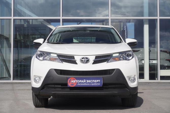 Toyota RAV4 IV (XA40) с пробегом 2013 года, цена 2 300 000 рублей, 25785 км, внедорожник, Автокод Объявления
