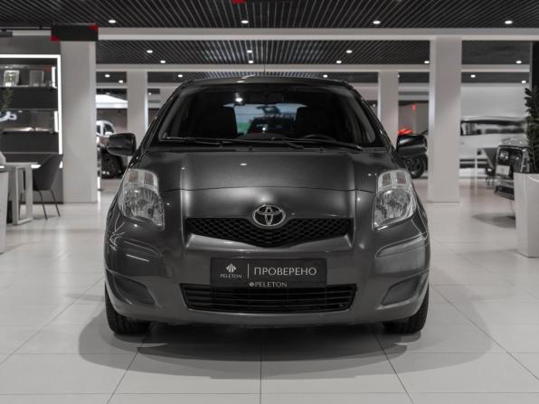 Toyota Yaris II Рестайлинг с пробегом 2009 года, цена 760 000 рублей, 159592 км, хэтчбек, Автокод Объявления