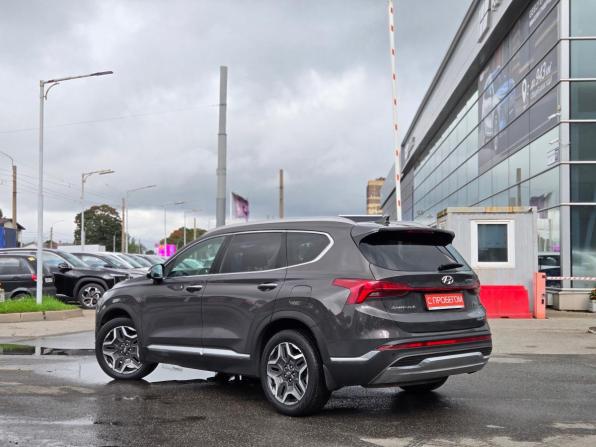 Hyundai Santa Fe IV Рестайлинг с пробегом 2023 года, цена 3 299 900 рублей, 152000 км, внедорожник, Автокод Объявления