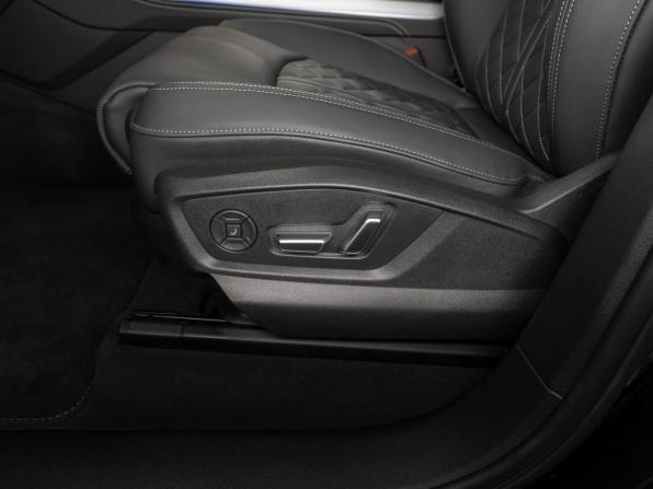 Audi Q7 II (4M) Рестайлинг 2 с пробегом 2025 года, цена 12 850 000 рублей, 11 км, внедорожник, Автокод Объявления