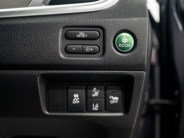 Honda Jade I с пробегом 2015 года, цена 1 240 000 рублей, 192730 км, компактвэн, Автокод Объявления