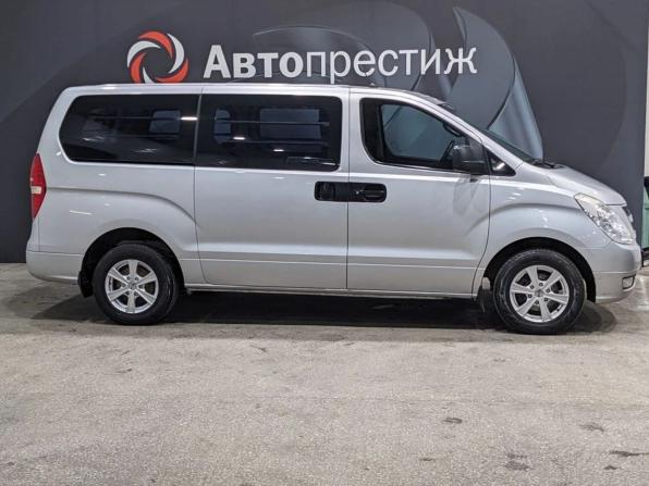 Hyundai Grand Starex I с пробегом 2010 года, цена 880 000 рублей, 189450 км, фургон, Автокод Объявления