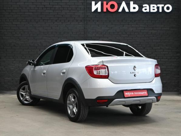 Renault Logan II Рестайлинг с пробегом 2020 года, цена 900 000 рублей, 134375 км, седан, Автокод Объявления