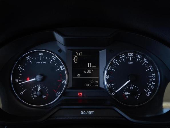 Skoda Octavia III (A7) с пробегом 2016 года, цена 1 230 000 рублей, 170531 км, лифтбек, Автокод Объявления