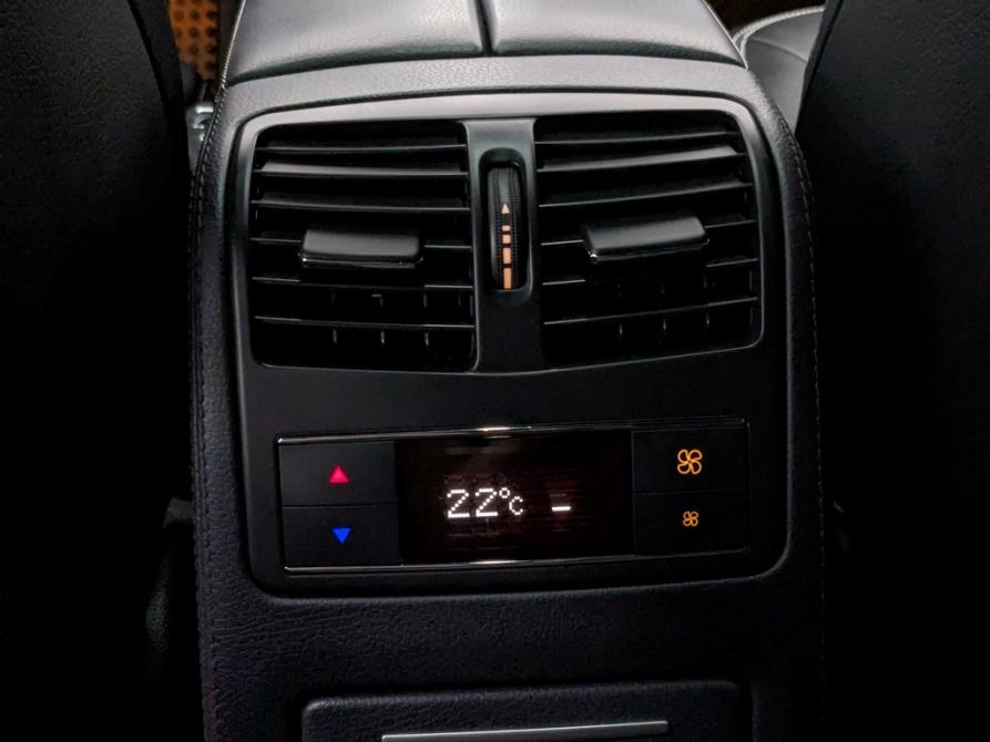 Mercedes-Benz CLS II (C218) Рестайлинг Москва  - изображение 25