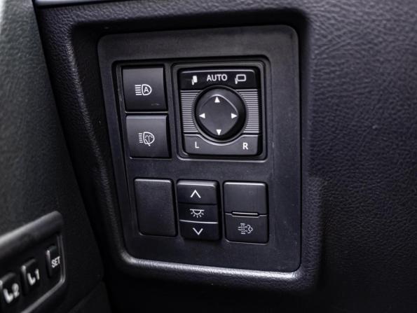 Toyota Land Cruiser Prado 150 Series Рестайлинг 3 с пробегом 2021 года, цена 5 995 000 рублей, 113528 км, внедорожник, Автокод Объявления