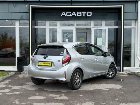 Toyota Aqua I Рестайлинг с пробегом 2017 года, цена 850 000 рублей, 190566 км, хэтчбек, Автокод Объявления