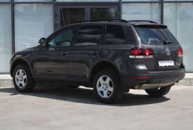 Volkswagen Touareg I Рестайлинг с пробегом 2008 года, цена 1 060 000 рублей, 239953 км, внедорожник, Автокод Объявления