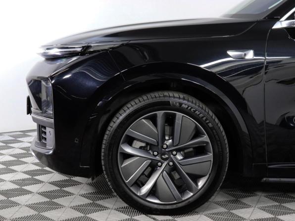 Li Auto (Lixiang) L9 I с пробегом 2023 года, цена 6 490 000 рублей, 55640 км, внедорожник, Автокод Объявления