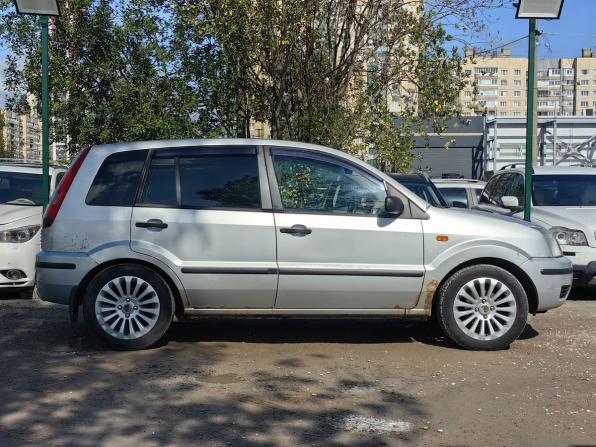 Ford Fusion I с пробегом 2004 года, цена 289 000 рублей, 250000 км, хэтчбек, Автокод Объявления