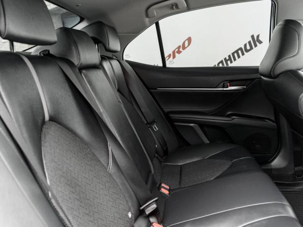Toyota Camry VIII (XV70) Рестайлинг с пробегом 2021 года, цена 2 750 000 рублей, 92662 км, седан, Автокод Объявления