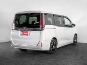 Toyota Noah III (R80) Рестайлинг Иркутск  - изображение 25