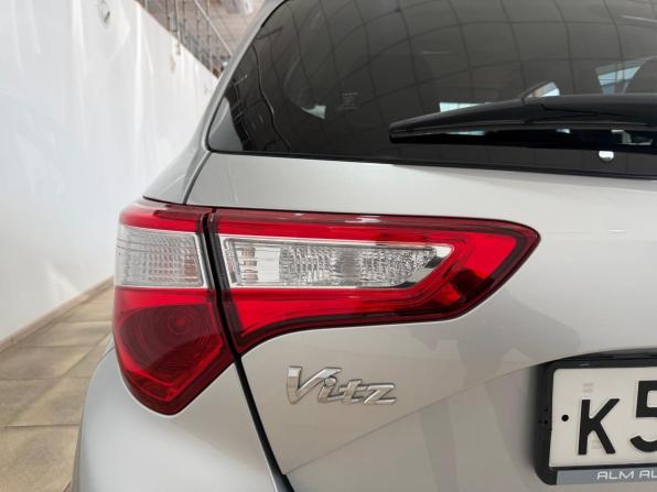 Toyota Vitz III (XP130) Рестайлинг с пробегом 2019 года, цена 1 100 000 рублей, 89988 км, хэтчбек, Автокод Объявления