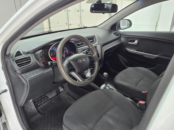 Kia Rio III с пробегом 2013 года, цена 999 000 рублей, 157300 км, седан, Автокод Объявления