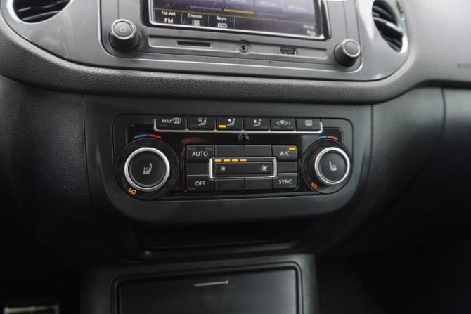 Volkswagen Tiguan I Рестайлинг с пробегом 2014 года, цена 1 414 000 рублей, 149298 км, внедорожник, Автокод Объявления