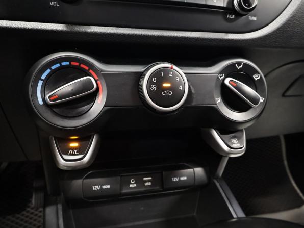 Kia Rio IV с пробегом 2017 года, цена 1 045 000 рублей, 186303 км, седан, Автокод Объявления