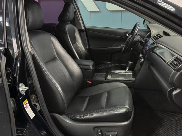 Toyota Camry VII (XV50) с пробегом 2014 года, цена 1 530 000 рублей, 240529 км, седан, Автокод Объявления